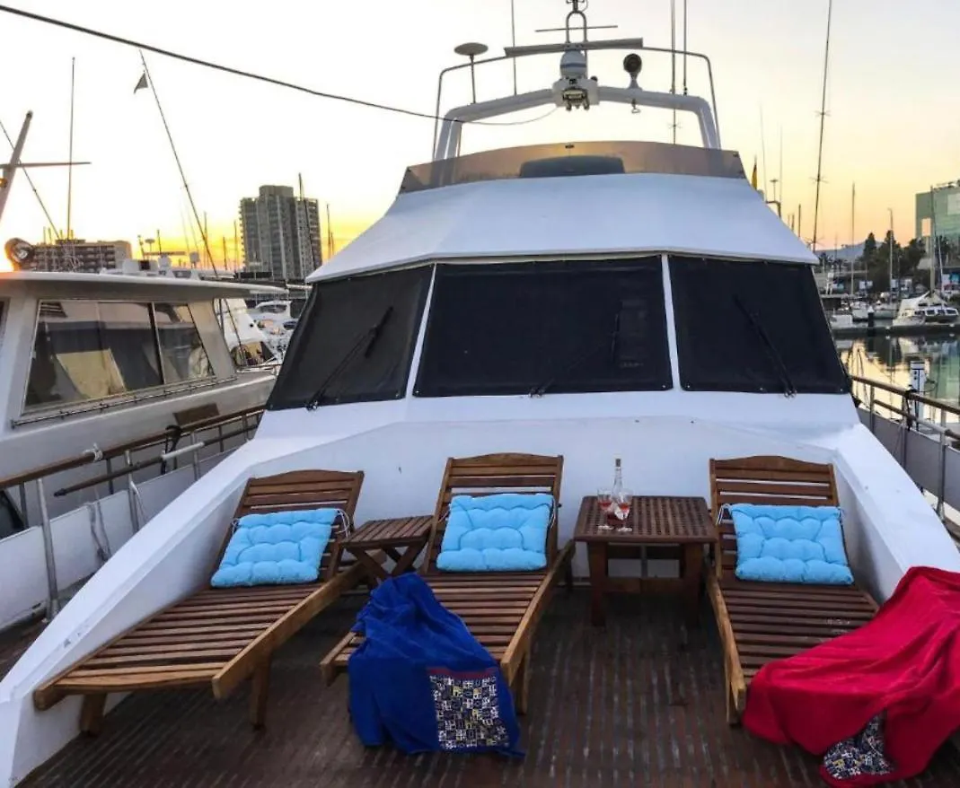Botel Yate Aloha Hotel Sant Adria de Besos Spain